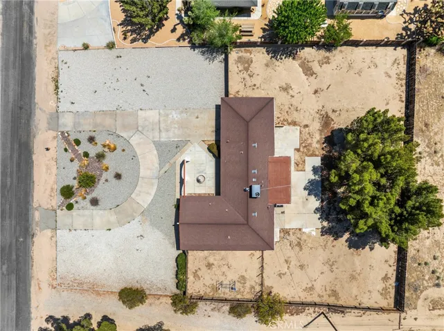 19165 Chole Road, Apple Valley, California 92307