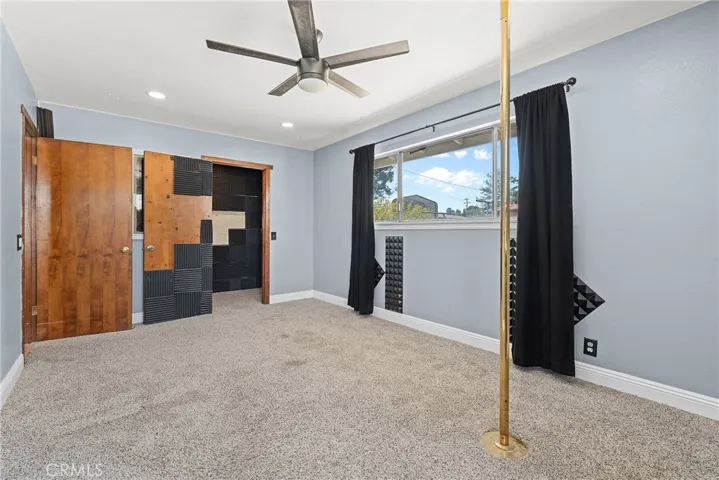 19165 Chole Road, Apple Valley, California 92307