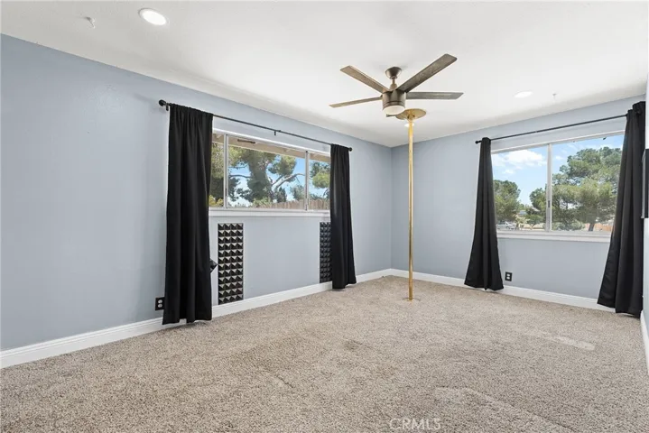 19165 Chole Road, Apple Valley, California 92307