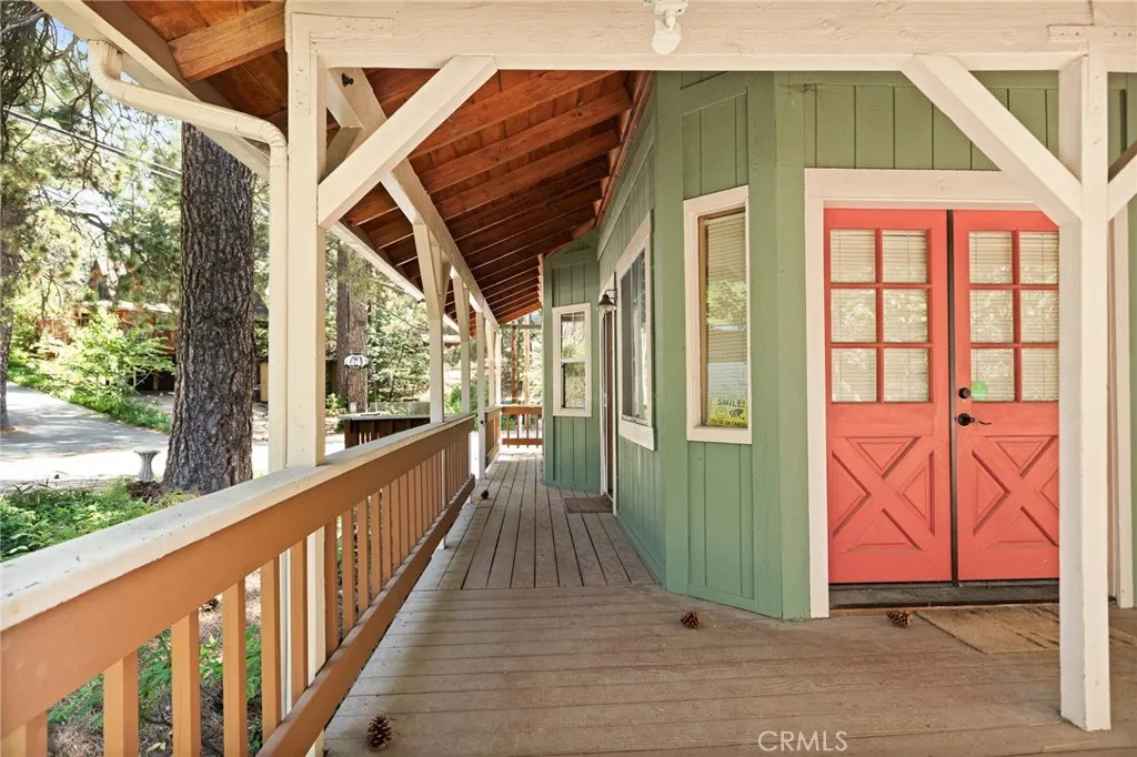 31771 Panorama Drive, Running Springs, California 92382 home-pic-6
