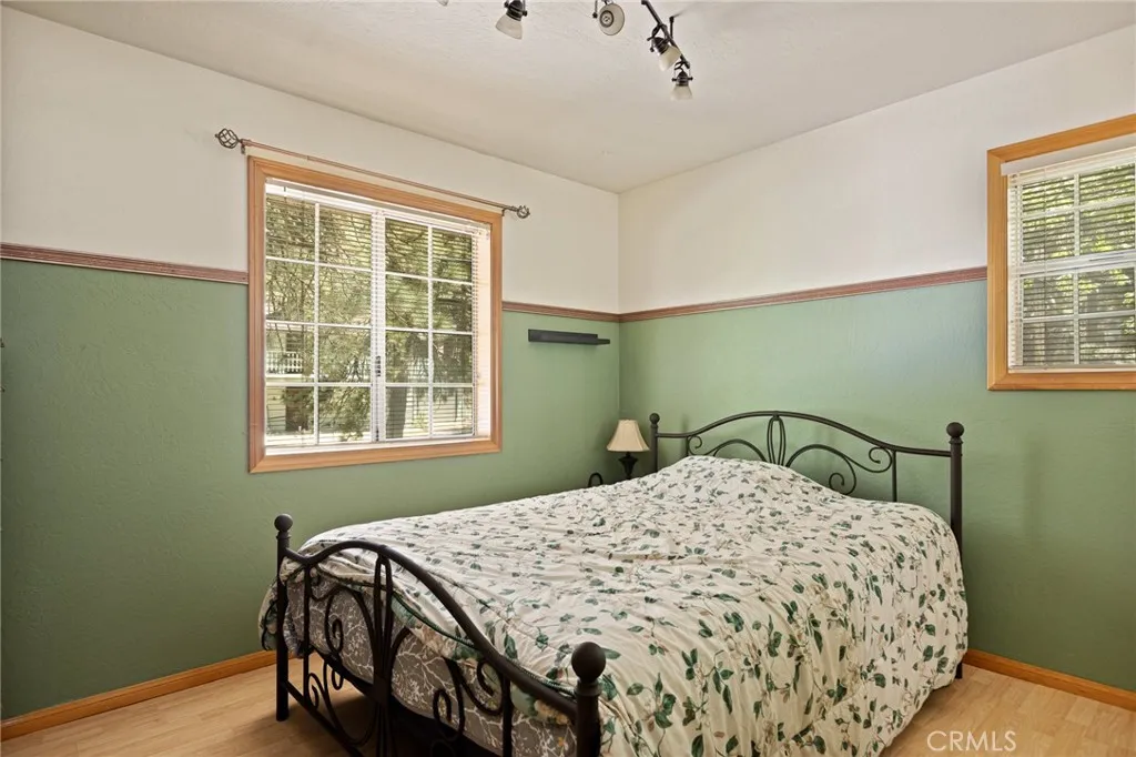 31771 Panorama Drive, Running Springs, California 92382 home-pic-22