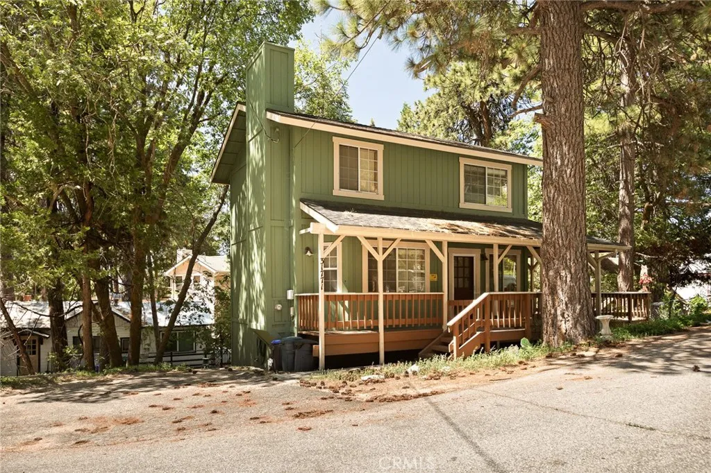 31771 Panorama Drive, Running Springs, California 92382 home-pic-2