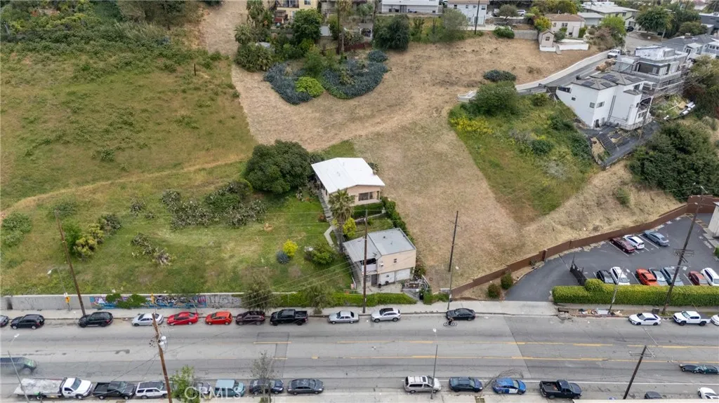 1972 N Marianna Avenue, Los Angeles, California 90032 home-pic-18