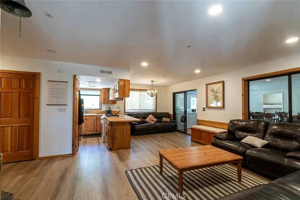 41505 Alder Drive, Forest Falls, California 92339 home-pic-7