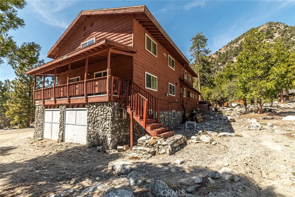 41505 Alder Drive, Forest Falls, California 92339 home-pic-2