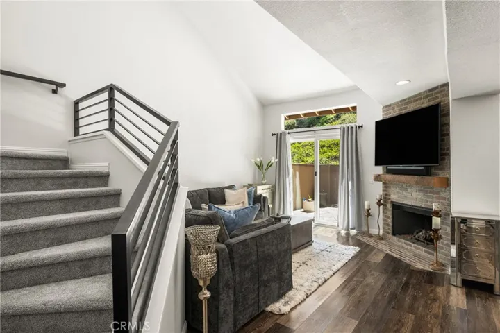 711 S Glenhurst Drive, Anaheim Hills, California 92808