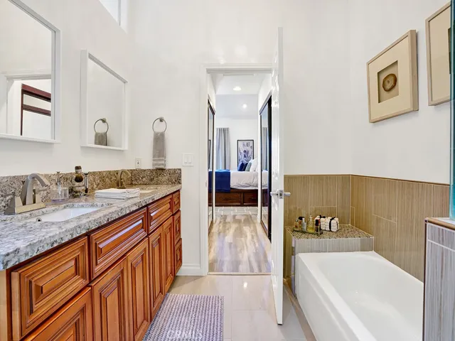 3007 Croyden Bay, Costa Mesa, California 92626