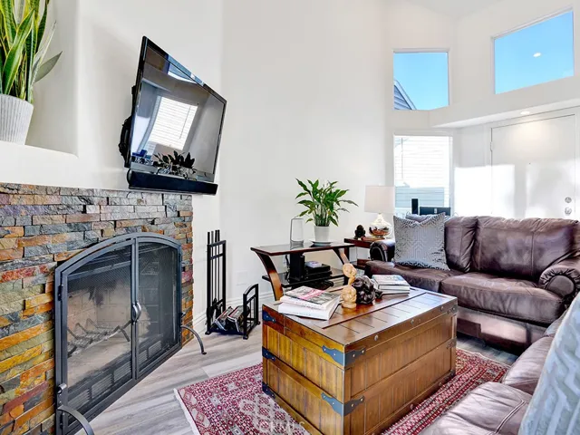 3007 Croyden Bay, Costa Mesa, California 92626
