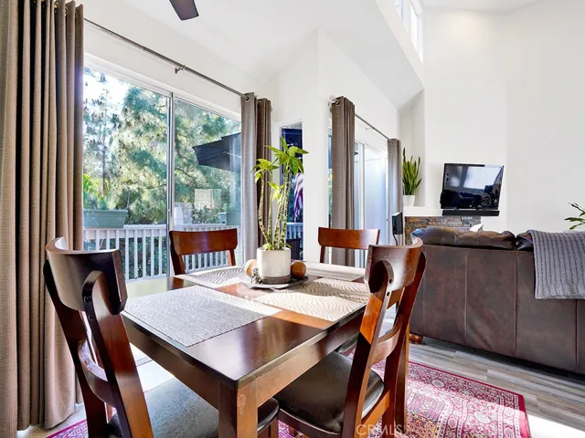 3007 Croyden Bay, Costa Mesa, California 92626
