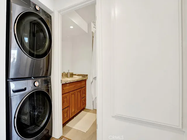 3007 Croyden Bay, Costa Mesa, California 92626