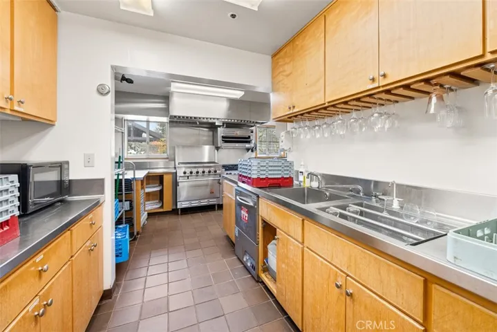 2750 Las Amigas Road, Napa, California 94559