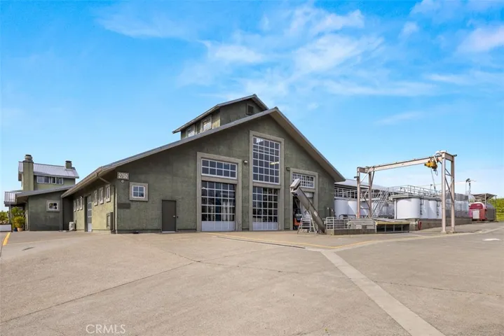 2750 Las Amigas Road, Napa, California 94559