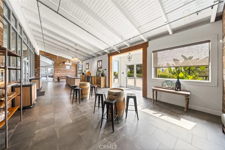 2750 Las Amigas Road, Napa, California 94559