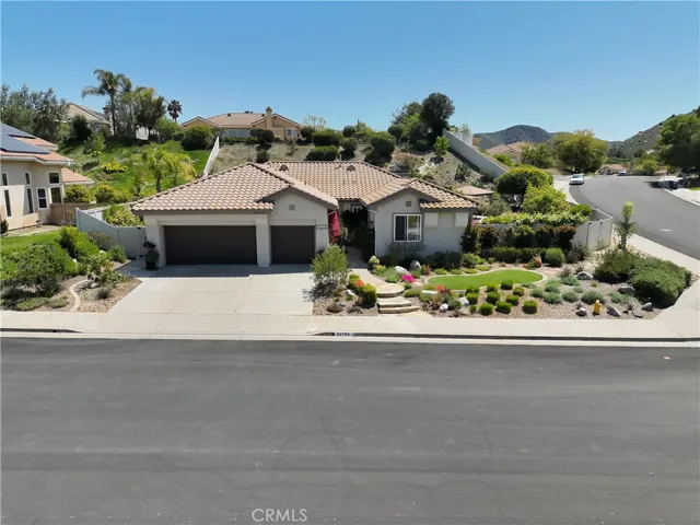 42768 Mountain Shadow Road, Murrieta, California 92562