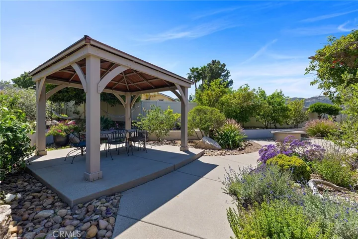 42768 Mountain Shadow Road, Murrieta, California 92562