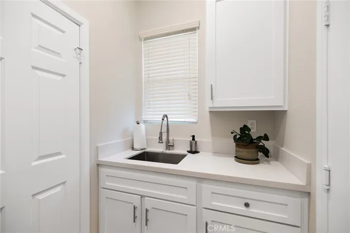 42768 Mountain Shadow Road, Murrieta, California 92562