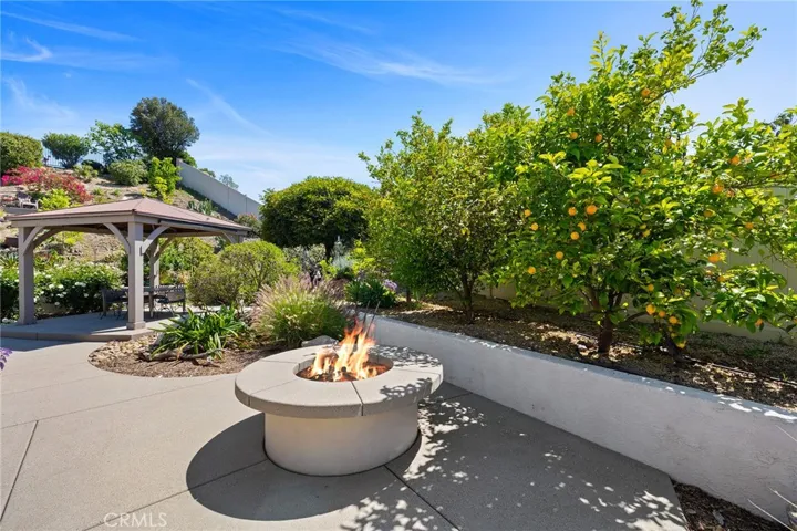 42768 Mountain Shadow Road, Murrieta, California 92562