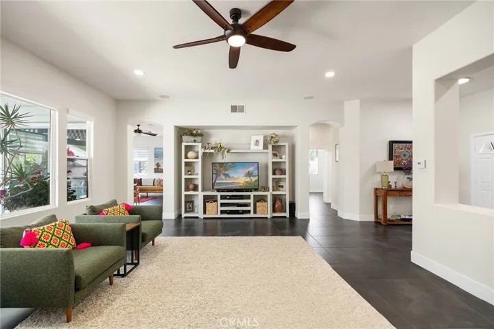 42768 Mountain Shadow Road, Murrieta, California 92562