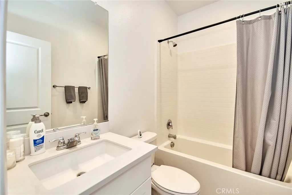 16378 Embark Way, Chino, California 91708 home-pic-19