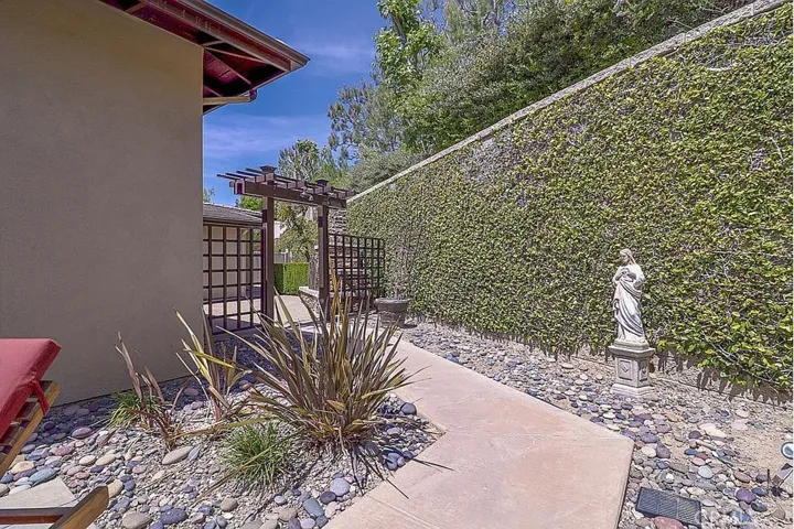 7630 E Spotted Pony Lane, Anaheim Hills, California 92808