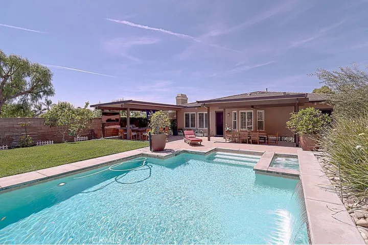7630 E Spotted Pony Lane, Anaheim Hills, California 92808