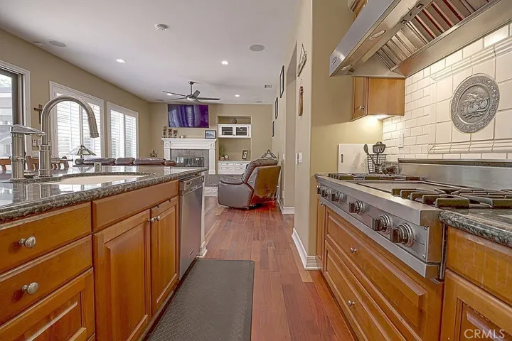 7630 E Spotted Pony Lane, Anaheim Hills, California 92808