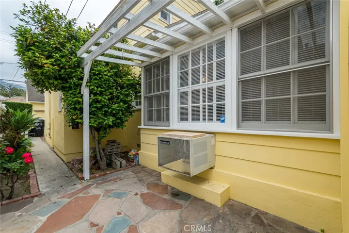 1103 Graynold, Glendale, California 91202