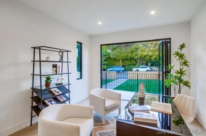 5522 Beaumont Ave, La Jolla, California 92037