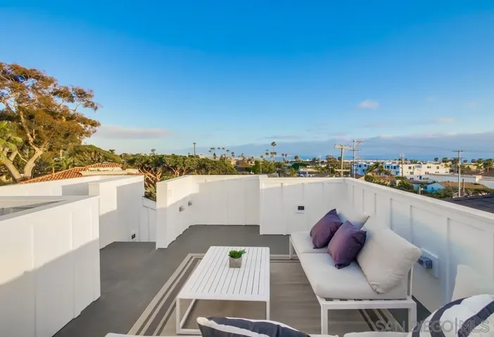 5522 Beaumont Ave, La Jolla, California 92037