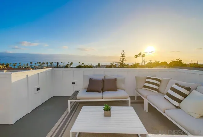 5522 Beaumont Ave, La Jolla, California 92037