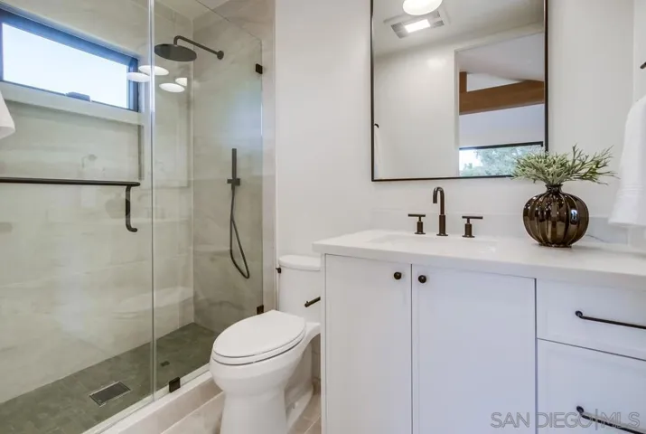 5522 Beaumont Ave, La Jolla, California 92037