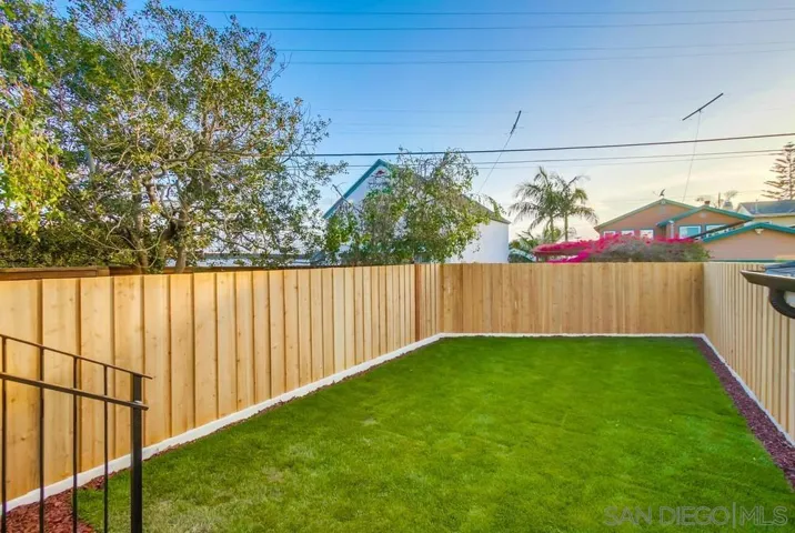 5522 Beaumont Ave, La Jolla, California 92037