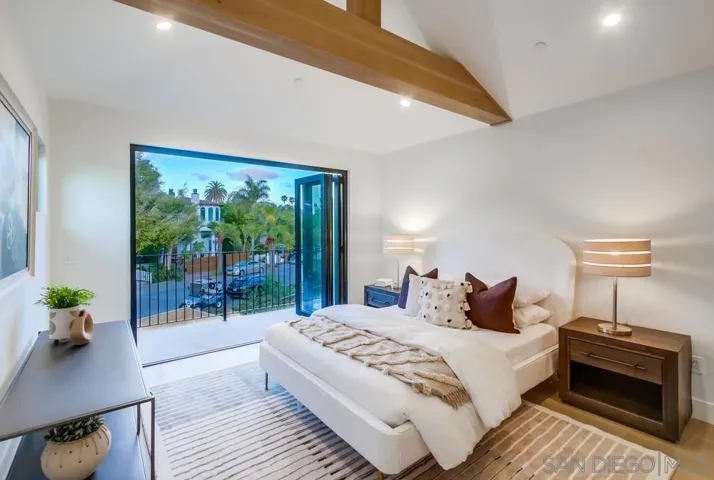 5522 Beaumont Ave, La Jolla, California 92037
