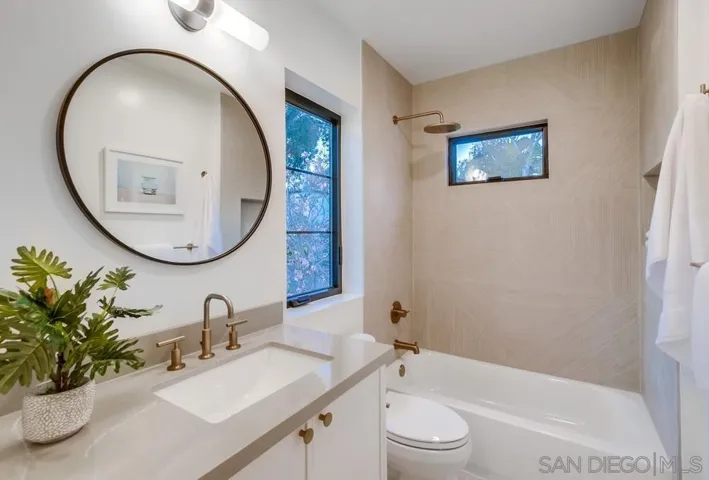 5522 Beaumont Ave, La Jolla, California 92037