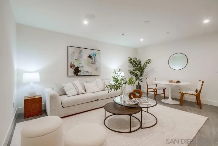 5522 Beaumont Ave, La Jolla, California 92037