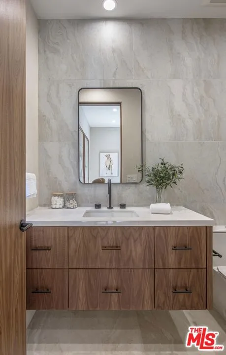 4140 Sunnyslope Avenue, Sherman Oaks, California 91423 home-pic-17