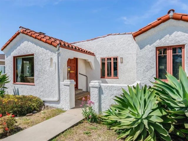 418 Mitchell Drive, San Luis Obispo, California 93401