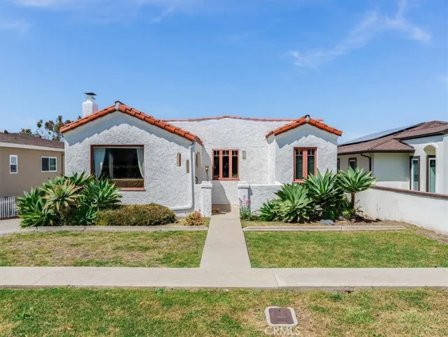 418 Mitchell Drive, San Luis Obispo, California 93401