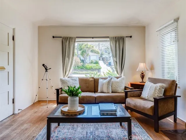 418 Mitchell Drive, San Luis Obispo, California 93401