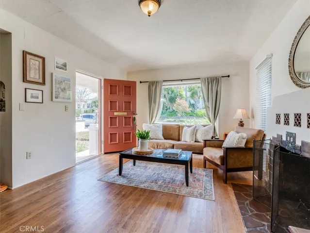 418 Mitchell Drive, San Luis Obispo, California 93401
