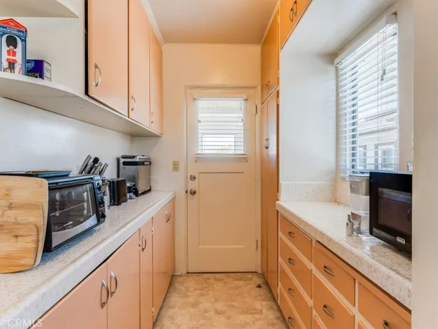 418 Mitchell Drive, San Luis Obispo, California 93401