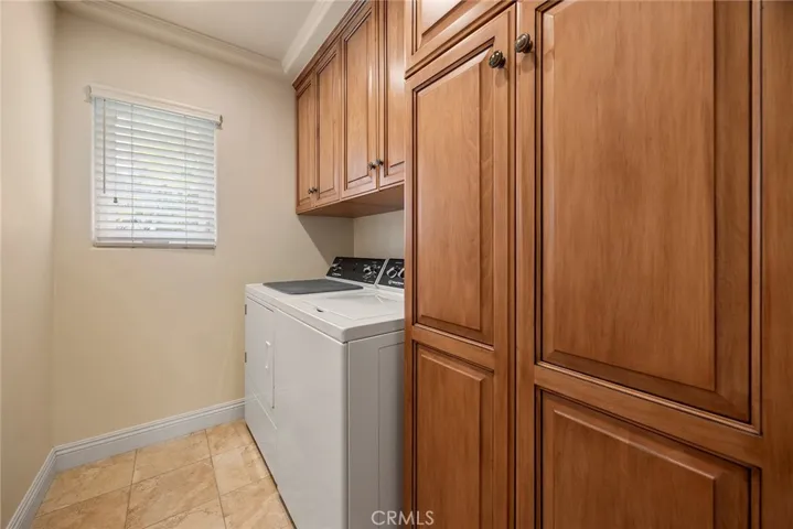 241 S Country Hill Road, Anaheim Hills, California 92808