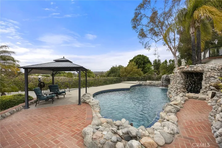 241 S Country Hill Road, Anaheim Hills, California 92808