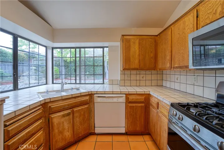 230 Encanto Avenue, Pismo Beach, California 93449