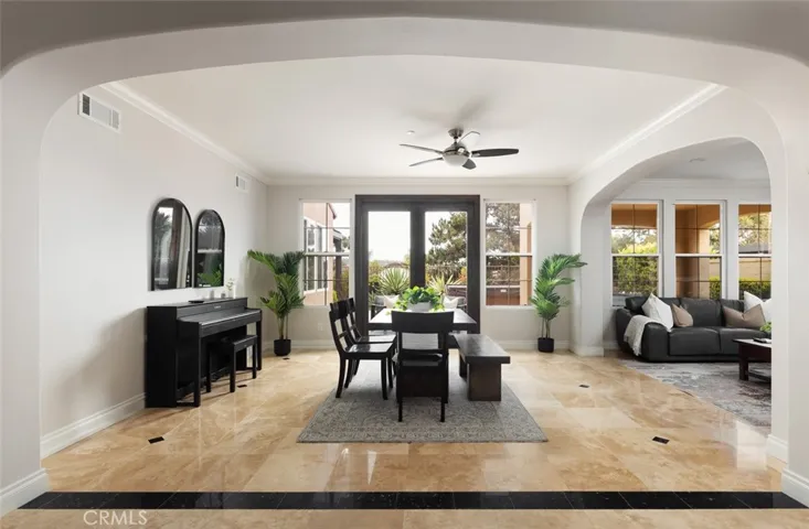 306 Camino Mira Monte, San Clemente, California 92673