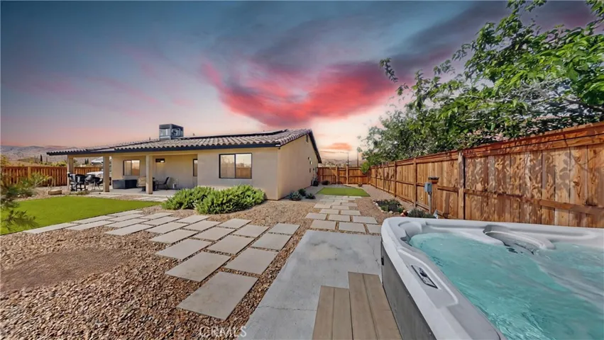 57675 Sunnyslope Drive, Yucca Valley, California 92284