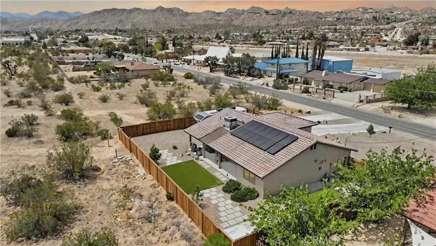 57675 Sunnyslope Drive, Yucca Valley, California 92284