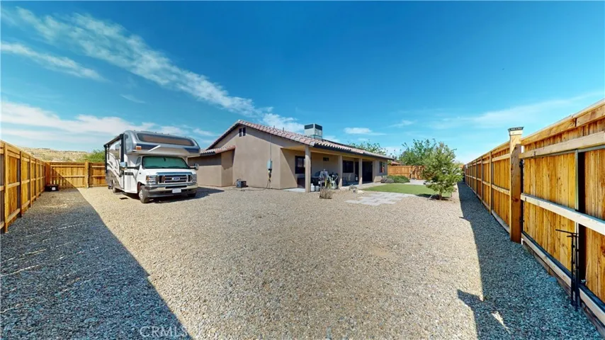 57675 Sunnyslope Drive, Yucca Valley, California 92284