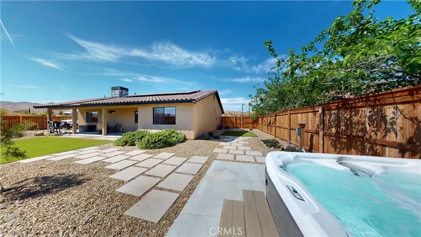 57675 Sunnyslope Drive, Yucca Valley, California 92284