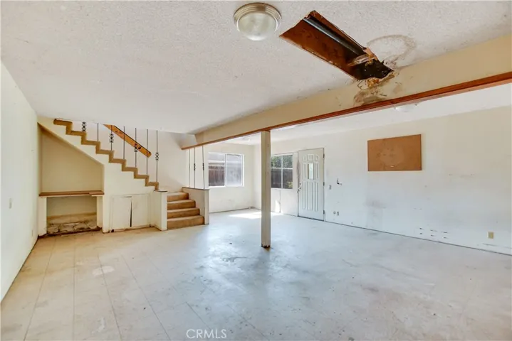 1360 E Fallbrook Street, Fallbrook, California 92028